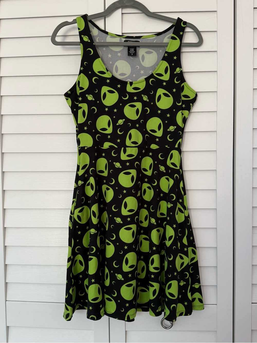 Social Collision Alien Dress, Black & Lime Green, Size Small, Halloween, Cosplay